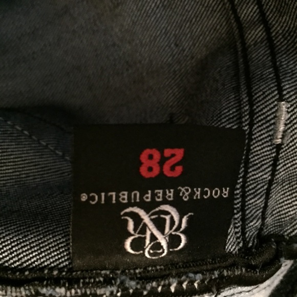 Rock & Republic Dark Wash Flare Sequin Logo 28 - Picture 8 of 8